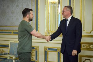 Глава держави обговорив з президентом Загальної конфедерації промисловців і підприємців Італії збільшення присутності італійського бізнесу та участь у відбудові України
